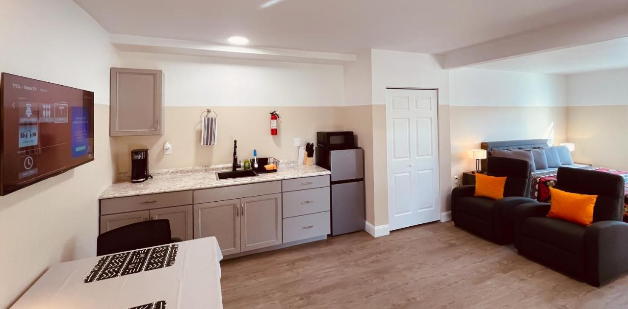 White Orchid Apartments Форт-Маєрс Екстер'єр фото